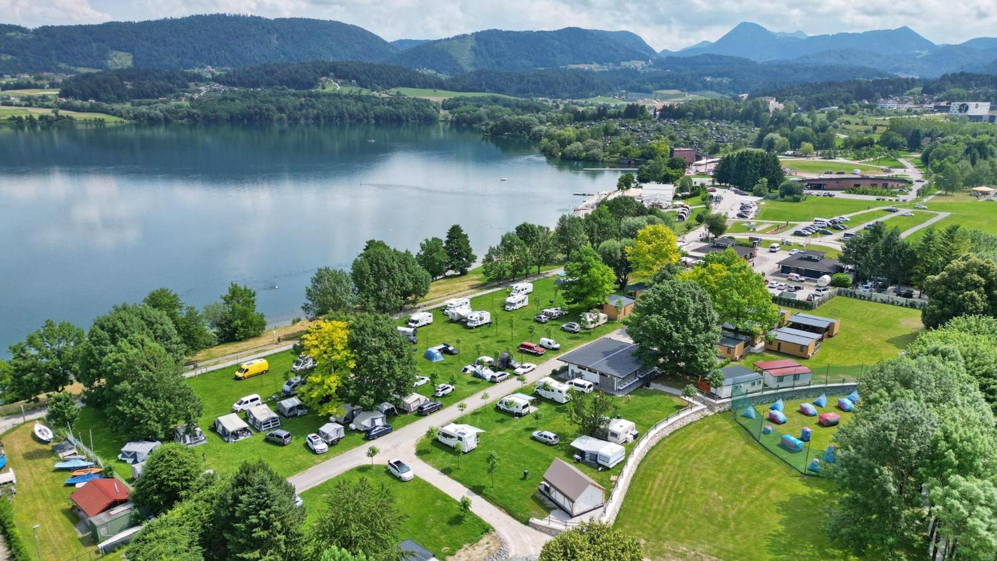 Camp Velenje Hotel Buitenkant foto